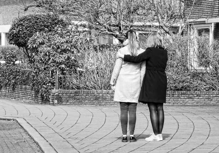 无健康码可以坐火车吗?疫情防控下的出行指南与人文思考 无健康码可以坐火车吗?疫情防控下的出行指南与人文思考