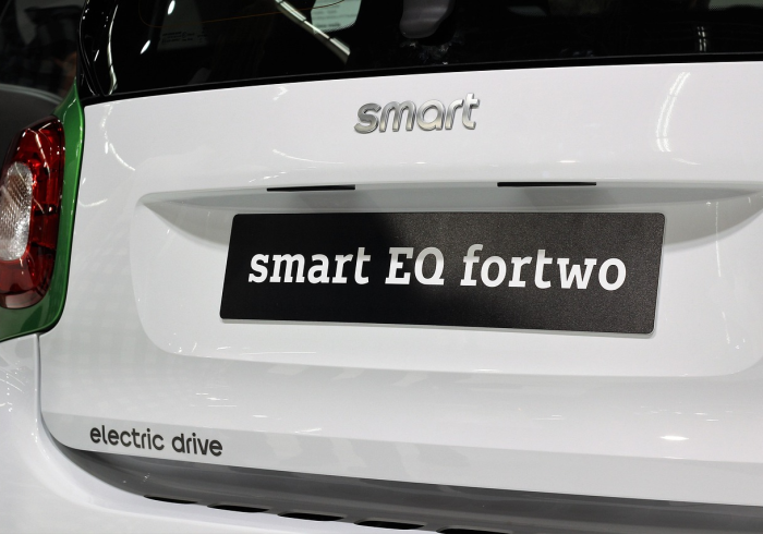 给大家讲解“正规斗牛房卡哪里买”轻松获取房卡全渠道 给大家讲解“正规斗牛房卡哪里买”轻松获取房卡全渠道