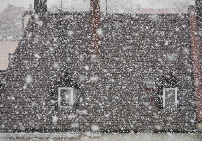 扬州新增本土48例，疫情地图上的风暴眼在哪里？