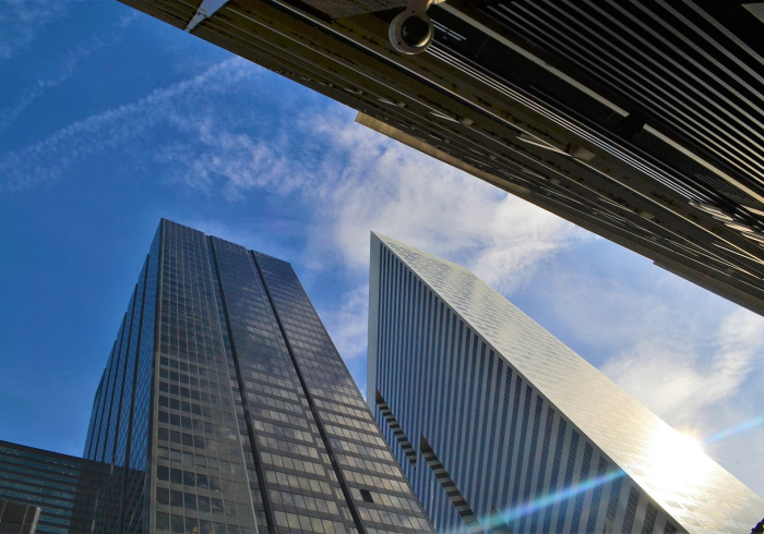 杭州新冠阳性率居第一，透视数据背后的城市韧性