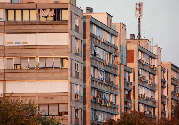 石家庄感染小区，14天封控区里的希望与坚韧