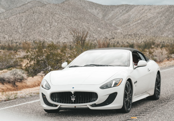 驾驭梦想，保时捷718敞篷跑车价格解析与价值探索