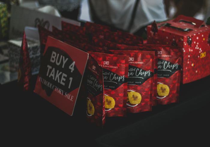 快递不打烊,春节包裹里的时代心跳 快递不打烊,春节包裹里的时代心跳