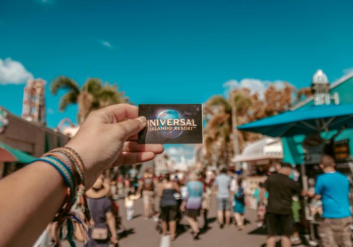 免费通行背后的国家账本，八天高速免费背后的深层逻辑