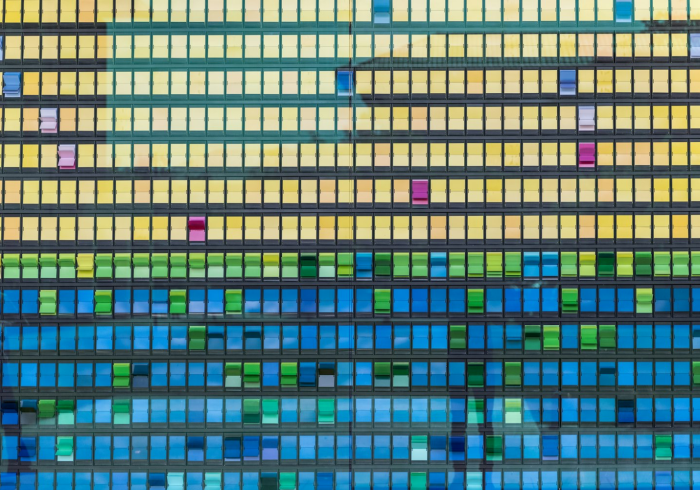 数字背后，65例新增确诊与14亿人的日常战疫