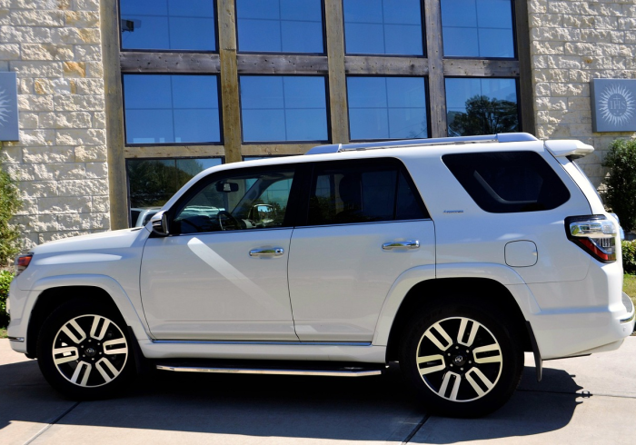 丰田红杉2021款报价解析,百万级全尺寸SUV的价值密码 丰田红杉2021款报价解析,百万级全尺寸SUV的价值密码