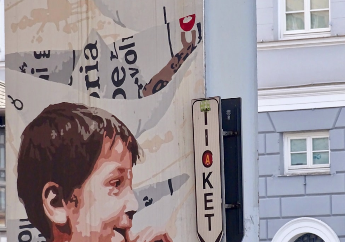 清明高速免收费吗？免费背后的经济账与人文思