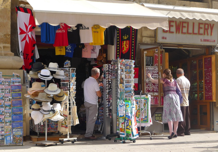 玩家攻略“在哪里买炸 金花房卡便宜点”购买房卡介绍