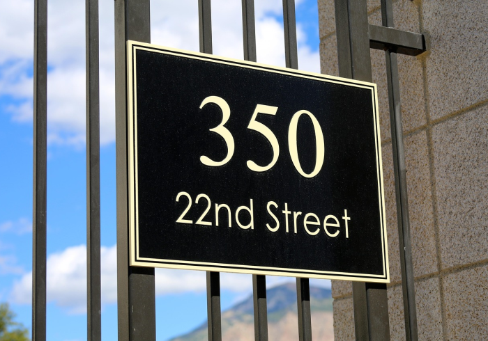 油价数字背后的时代脉搏,当93号汽油成为国民记忆 油价数字背后的时代脉搏,当93号汽油成为国民记忆