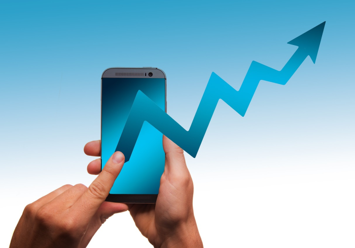 4日贵州疫情速报图，数据曲线背后，是无数人的坚守与期盼