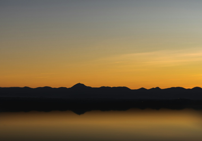 百色战疫,红土地上的坚守与微光 百色战疫,红土地上的坚守与微光