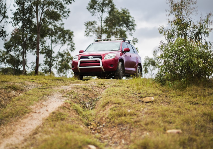 丰田越野车2025最新款多少钱?揭秘价格背后的硬核实力与市场棋局 丰田越野车2025最新款多少钱?揭秘价格背后的硬核实力与市场棋局