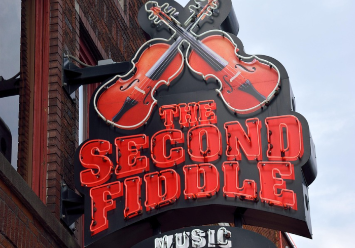 键盘上的上上下下左右左右BA，当罪恶都市的秘籍成为一代人的集体记忆