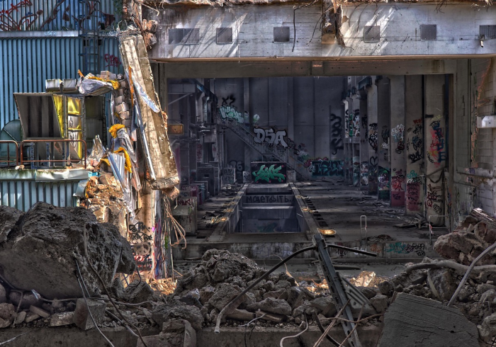 死亡数字的背面,被遗忘的69万与破碎的美国叙事 死亡数字的背面,被遗忘的69万与破碎的美国叙事