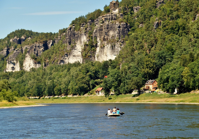湖州，一座江南水城的静与动