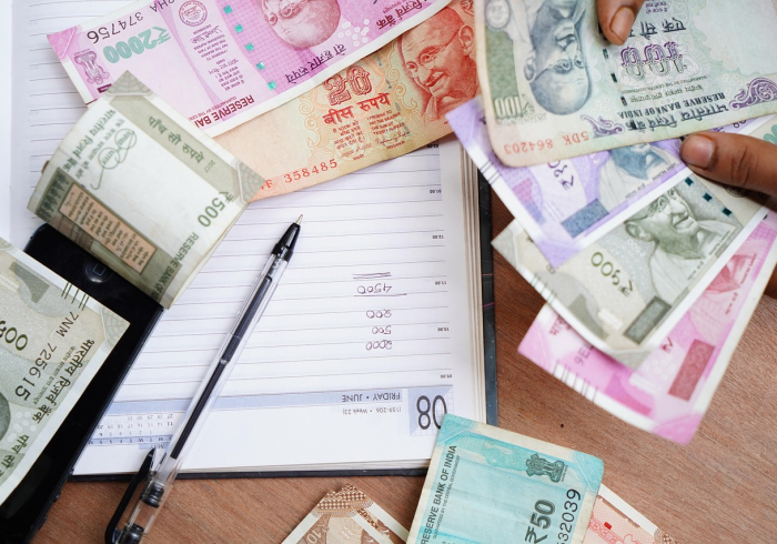 隔离费用谁承担?无锡防疫政策的经济账与民生温度 隔离费用谁承担?无锡防疫政策的经济账与民生温度