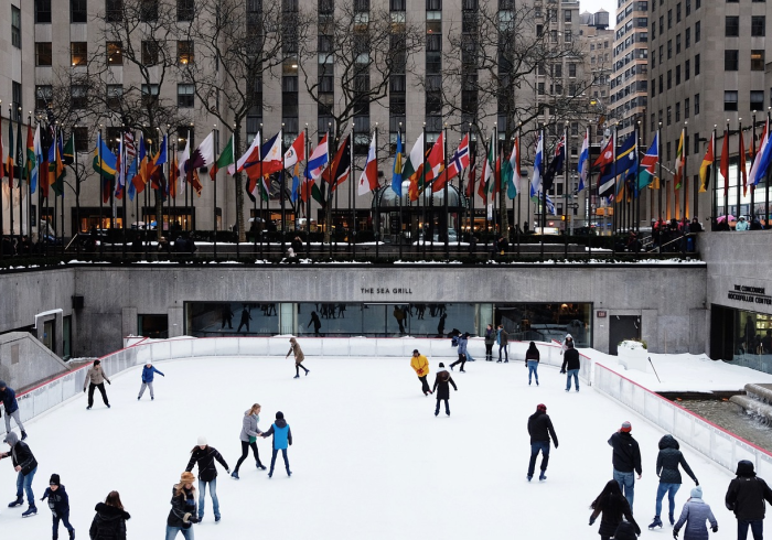 两会时间，一个国家的集体约定