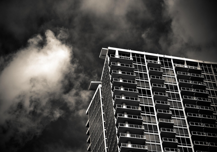 山东疫情高风险城市，风暴眼中的坚韧与反思