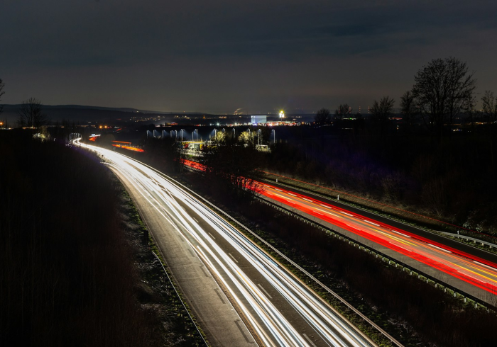 高速免费提前一天上高速，一场关于时间的全民博弈