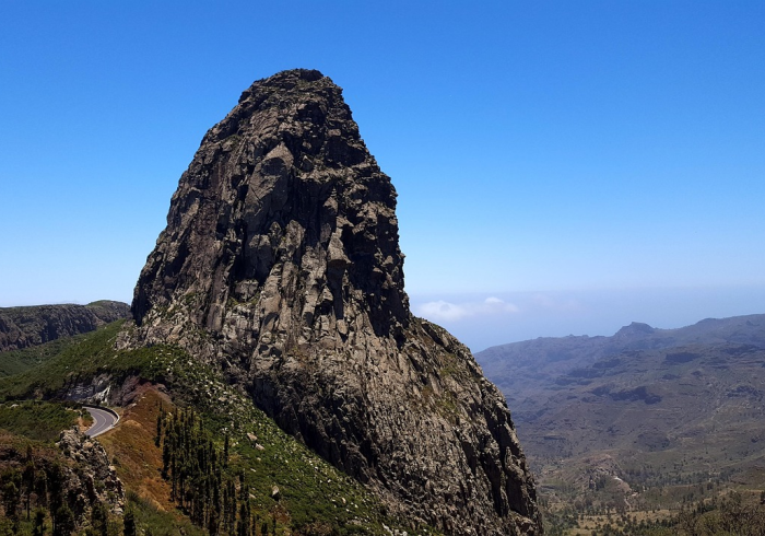 大连金普新区防控公告，一道动态调整的治理命题