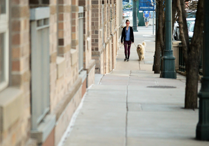 上海疫情，一场超大城市治理的极限压力测试