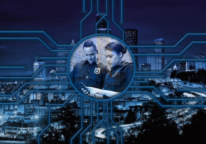 上海疫情，一场超大城市治理的极限压力测试