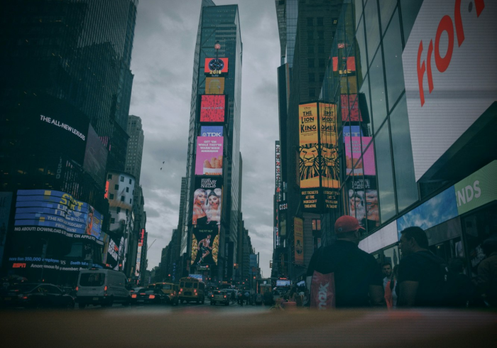 西安外省返回人员，流动时代的归乡人与城市脉动