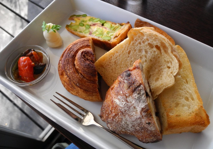 无人面馆，一碗面的科技革命与人文温度