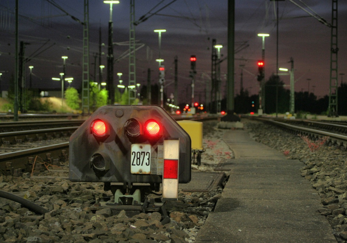 上海战疫,一座超大城市的韧性大考 上海战疫,一座超大城市的韧性大考