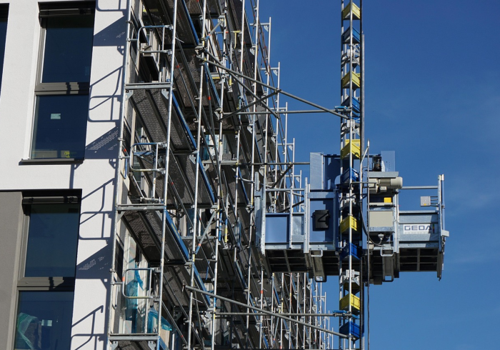 郑州高风险区,被折叠的城市与不屈的日常 郑州高风险区,被折叠的城市与不屈的日常