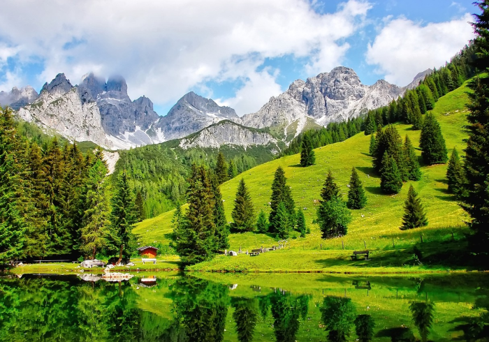 成都降为低风险区了吗？从风险等级调整看中国防疫的动态辩证法