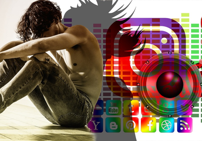 大连卢书记倒霉，当人情社会撞上直播时代