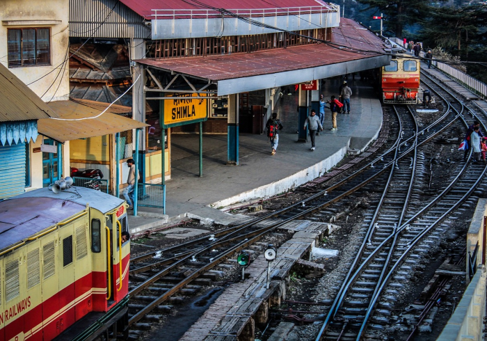 硬卧与高铁间的时代变迁,一张火车票背后的中国速度 硬卧与高铁间的时代变迁,一张火车票背后的中国速度