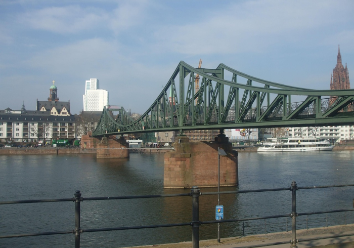 地方新闻精选|河北三河市全面暂停城乡建房行为,城市扩张的急刹车与治理转型的阵痛 地方新闻精选|河北三河市全面暂停城乡建房行为,城市扩张的急刹车与治理转型的阵痛