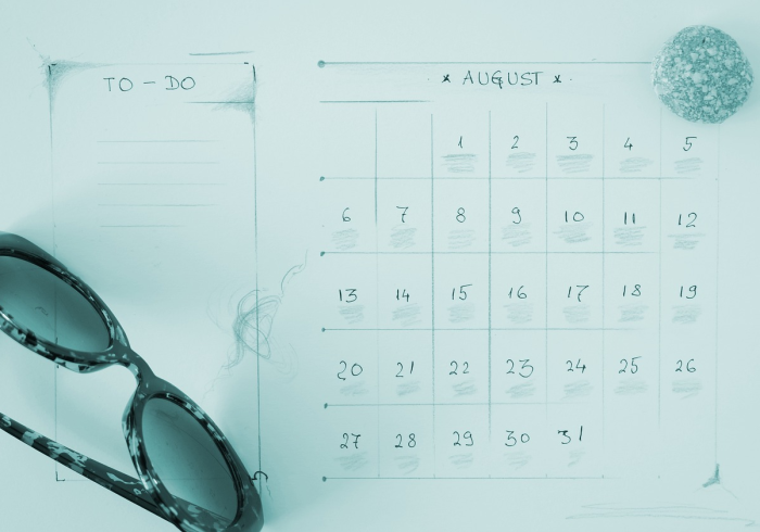 时间之隙，从假日刻度到生活秩序的再想象