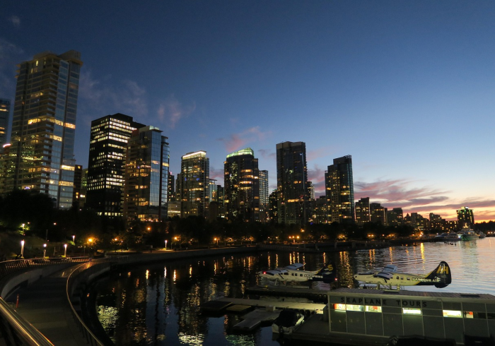 达州封城记,按下暂停键的二十三天,与一座城的韧性重生 达州封城记,按下暂停键的二十三天,与一座城的韧性重生