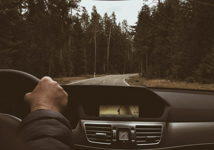 汽车陪练，方向盘后的金矿，还是新手司机的温柔陷阱？