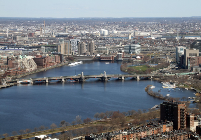 北京新发地疫情，一个市场的暂停与一座城市的韧性