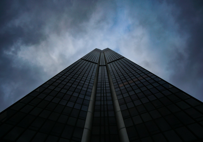 吉林仓库起火，烈焰灼痛现代物流的脆弱命脉