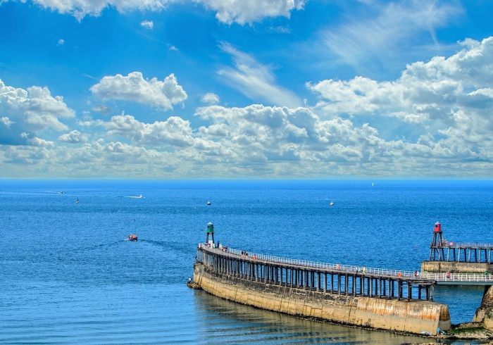 九月，在时节的缝隙里，打捞被遗忘的月光