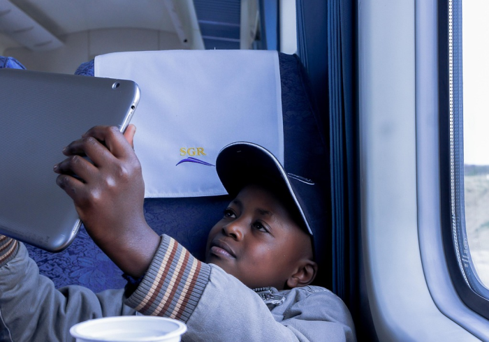 列车阳性，流动时代的信任孤岛