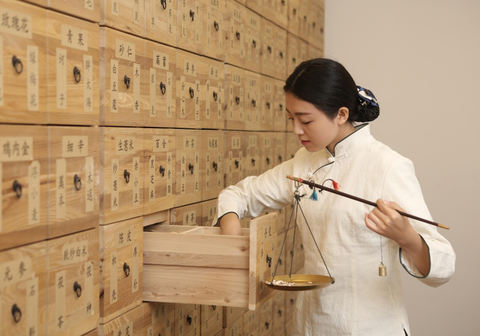 张宏文医生，在喧嚣时代守护理性的医学守夜人