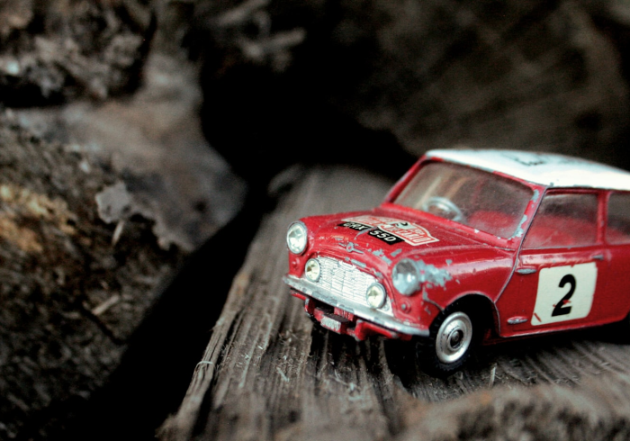 开一辆宝马MINI，每公里究竟要花多少钱？这笔账算完我沉默了