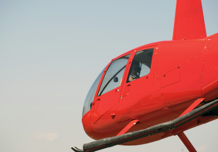 当螺旋桨切开天空,游戏如何重塑我们对直升机的集体想象 当螺旋桨切开天空,游戏如何重塑我们对直升机的集体想象